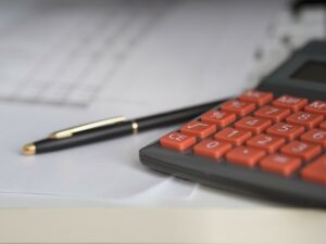 Cosa succede se non si paga l’imposta di registro?