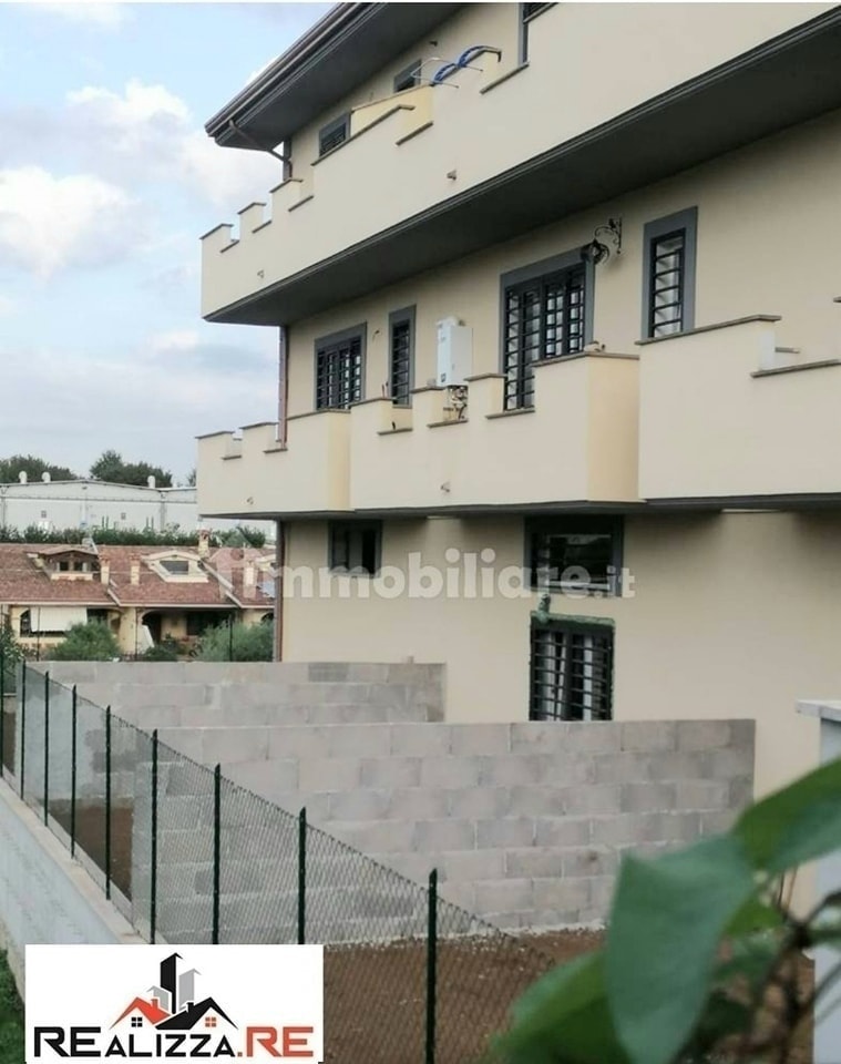 Colle Spina – Ville trilivelli €269.000 tr.
