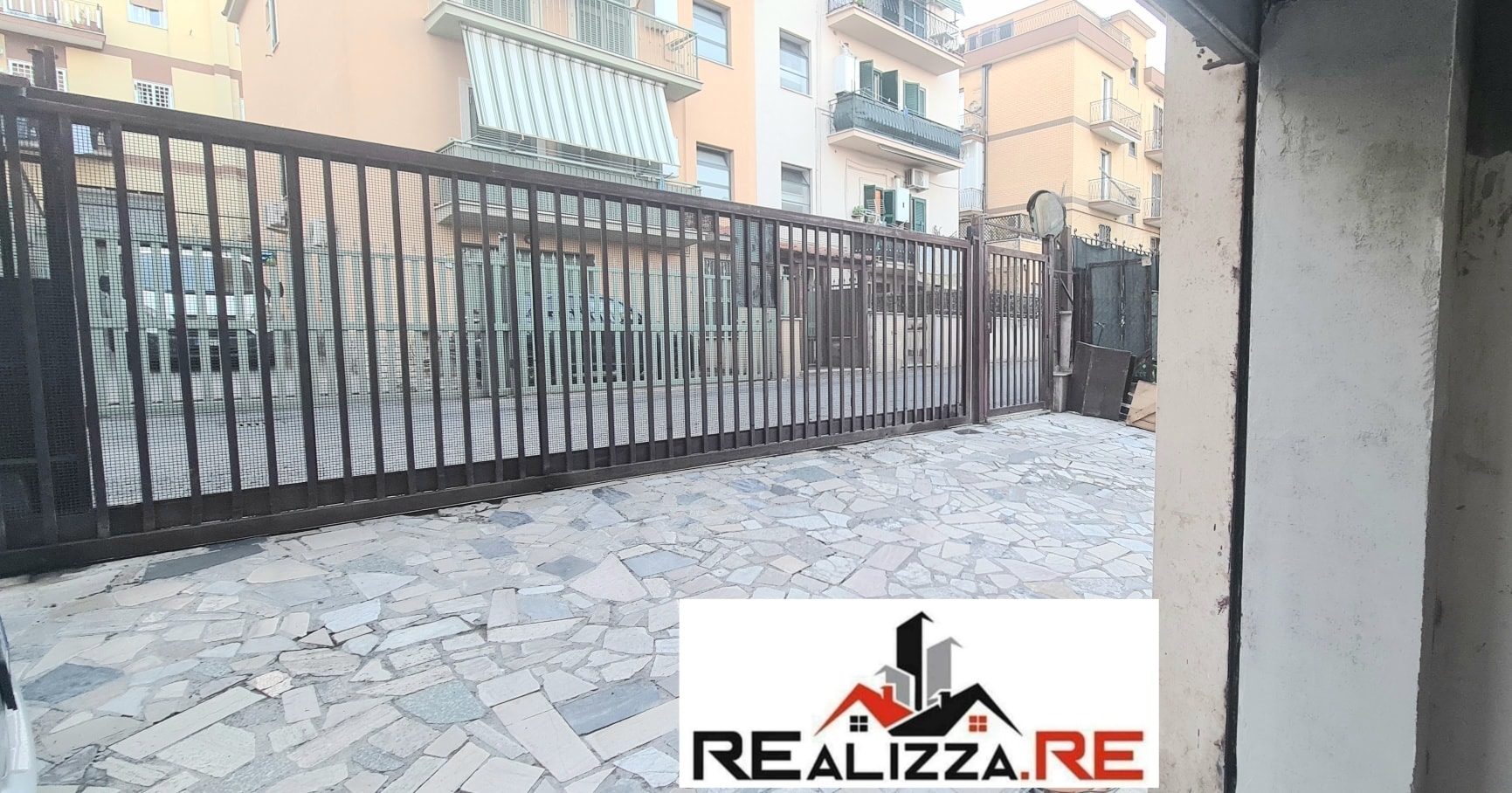 Torre Angela – Autorimessa/Magazzino